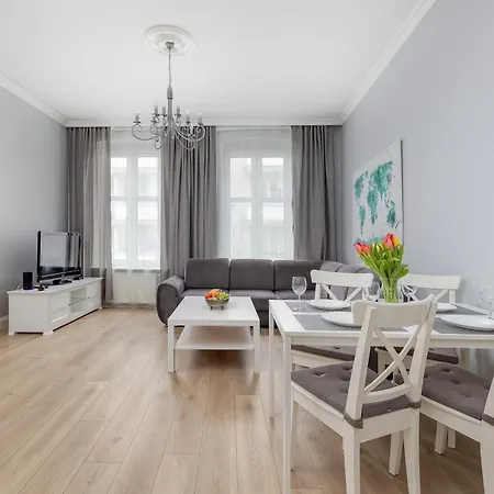Stylish With River View And Desk For Remote Work In By Renters * Szczecin