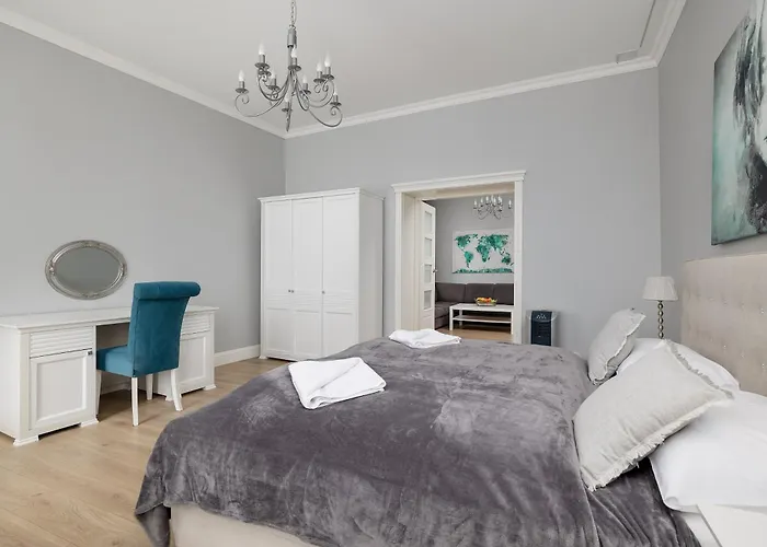 Stylish With River View And Desk For Remote Work In By Renters * Щецин